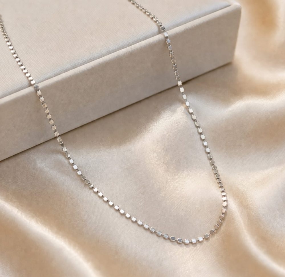 Choker chapas finas redondas